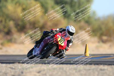 media/Dec-07-2024-CVMA (Sat) [[21c5f1ef85]]/Race 11-Amateur Supersport Open/